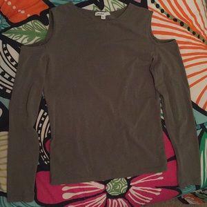 Subdued dark green cold shoulder shirt